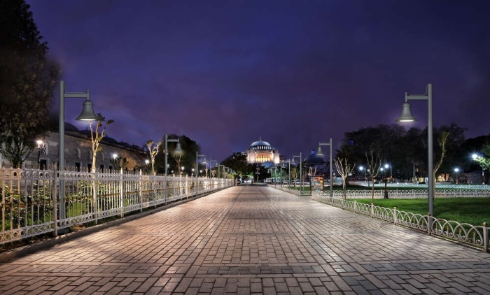 BASES AND POLES OPTIONS